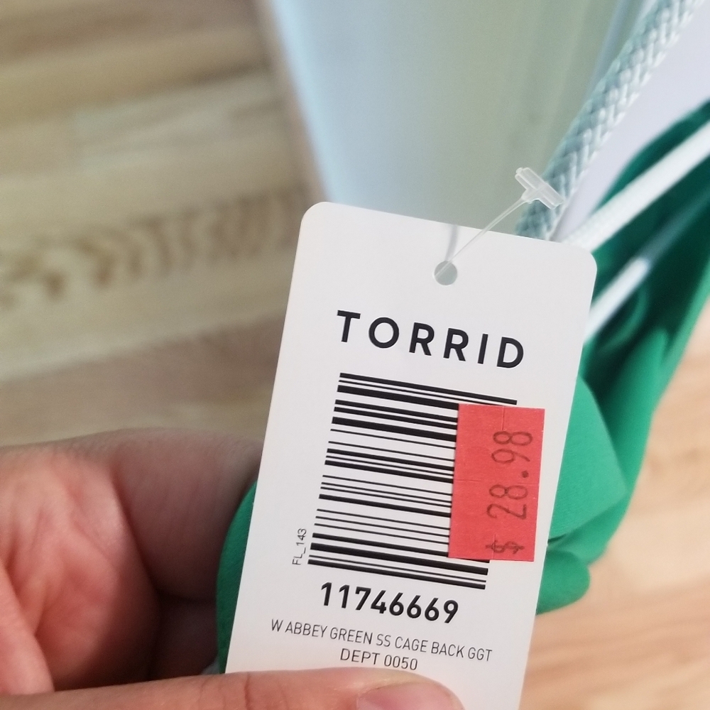 Torrid Top - Picture 4 of 4